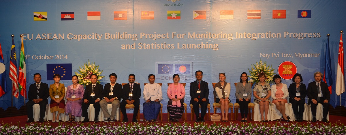 Conférence de lancement du contrat EU-ASEAN COMPASS à Nay Pyi Taw, Birmanie, le 14 octobre 2014.
