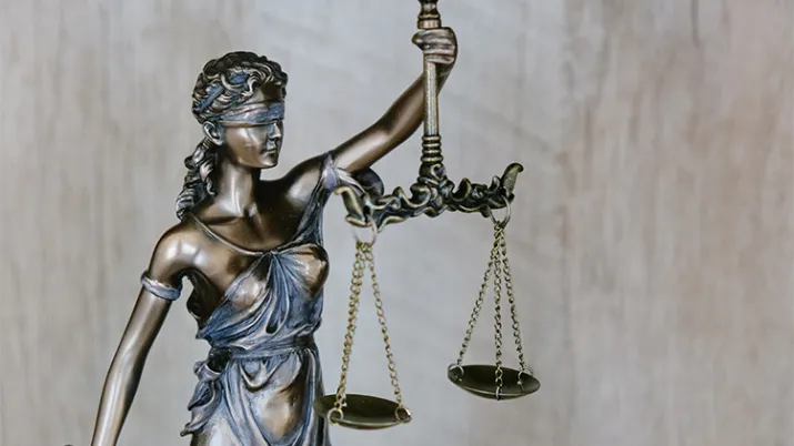 Symbole de la justice - Crédit : Tingey Injury Law Firm