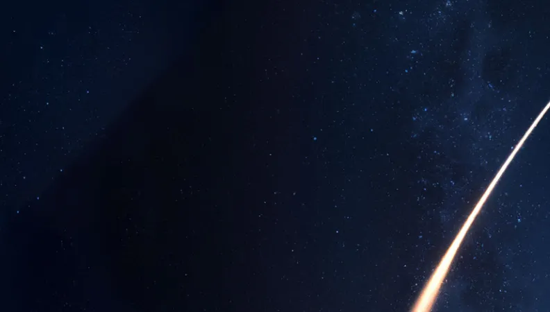 Fusée dans le ciel étoilé ©Australo